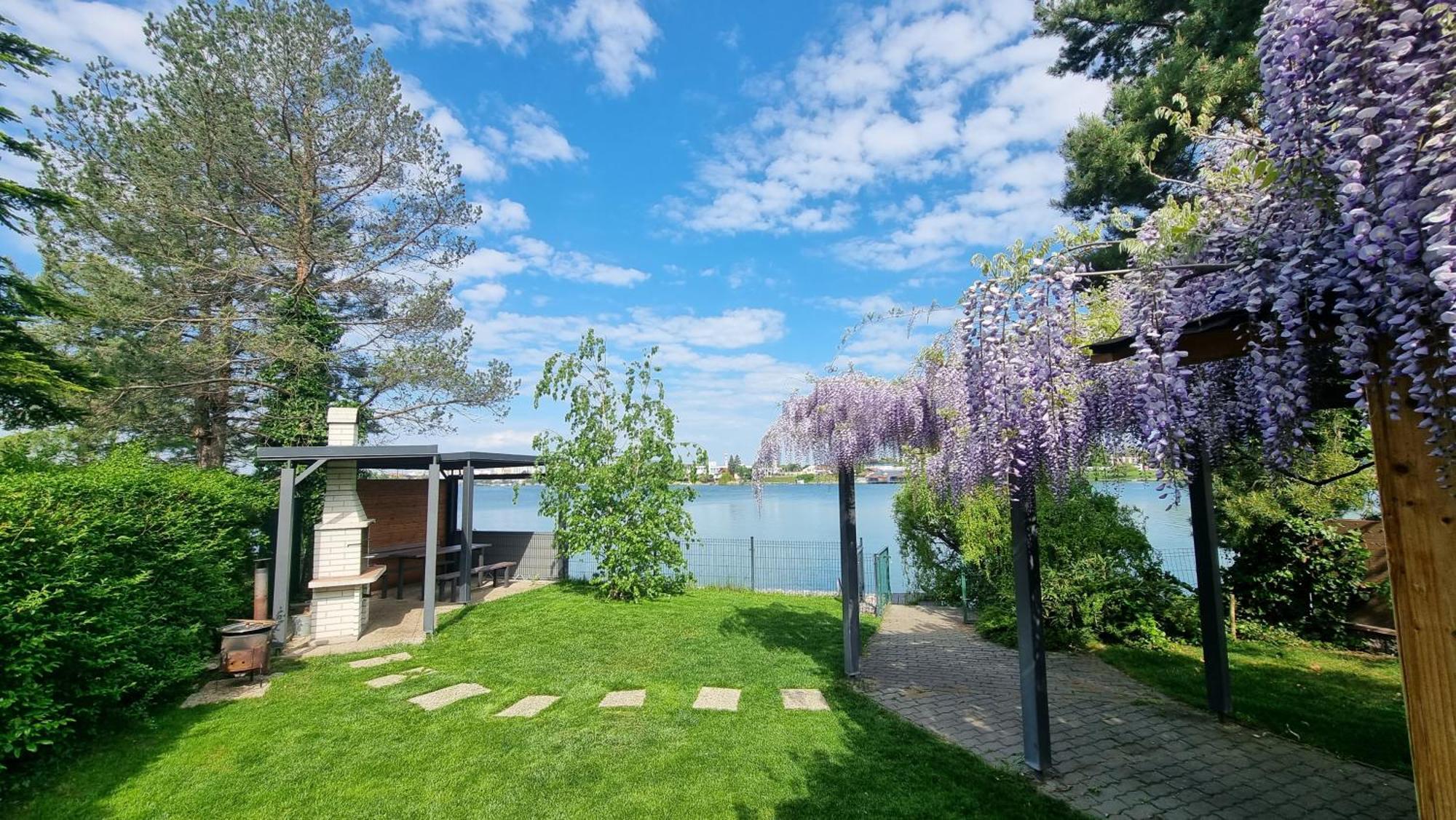 Topsenec-Lakeside Home Dış mekan fotoğraf